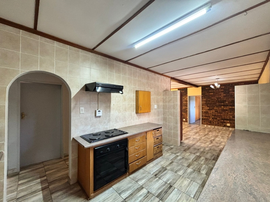 4 Bedroom Property for Sale in La Hoff North West